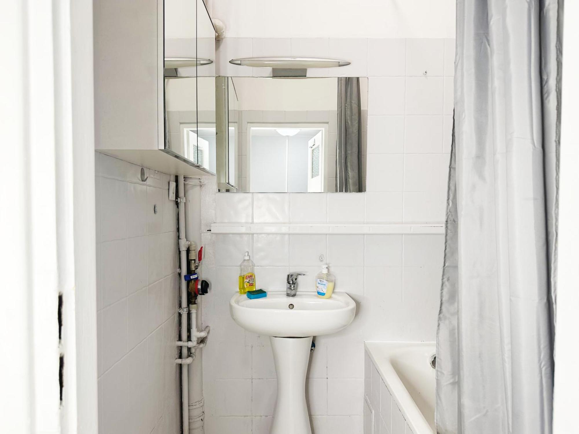 Fantastic Waw - Ch16-c Apartment *